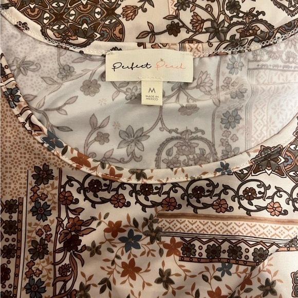 Boutique women’s medium printed dress NWOT - Picture 6 of 7